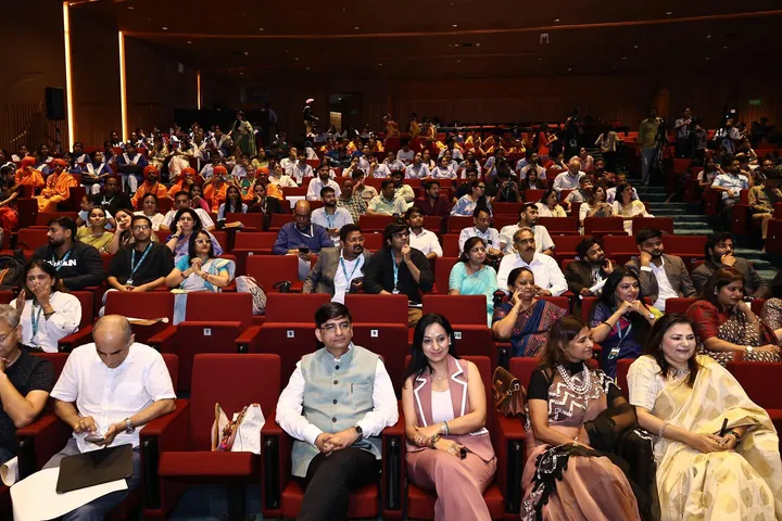 Full auditorium at Youngpreneur Summit 2025